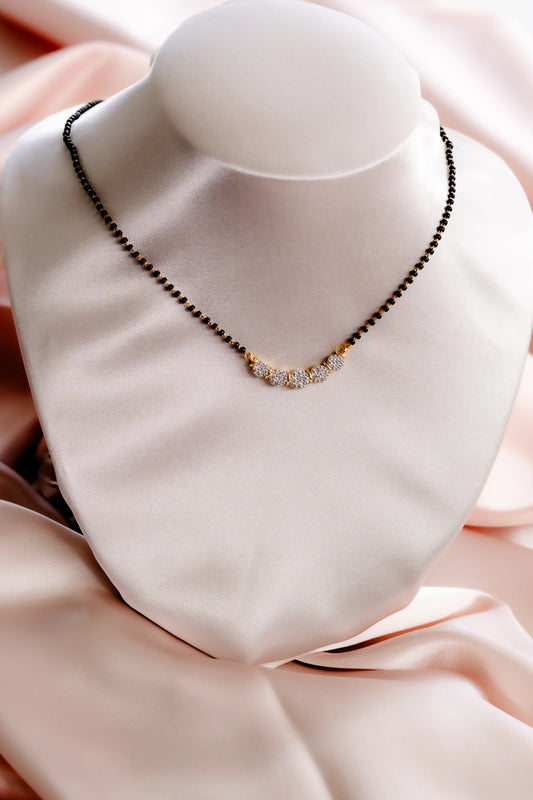 Black Bead Necklace with Diamond